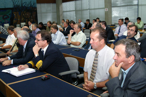 2009. 09. 18. - Predavanje o piratskim napadima na trgovačke brodove